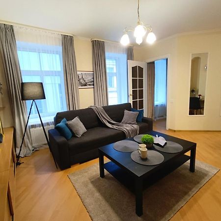 Two Bedroom Apartment In Old Town, Up To 6 Guests รีกา ภายนอก รูปภาพ