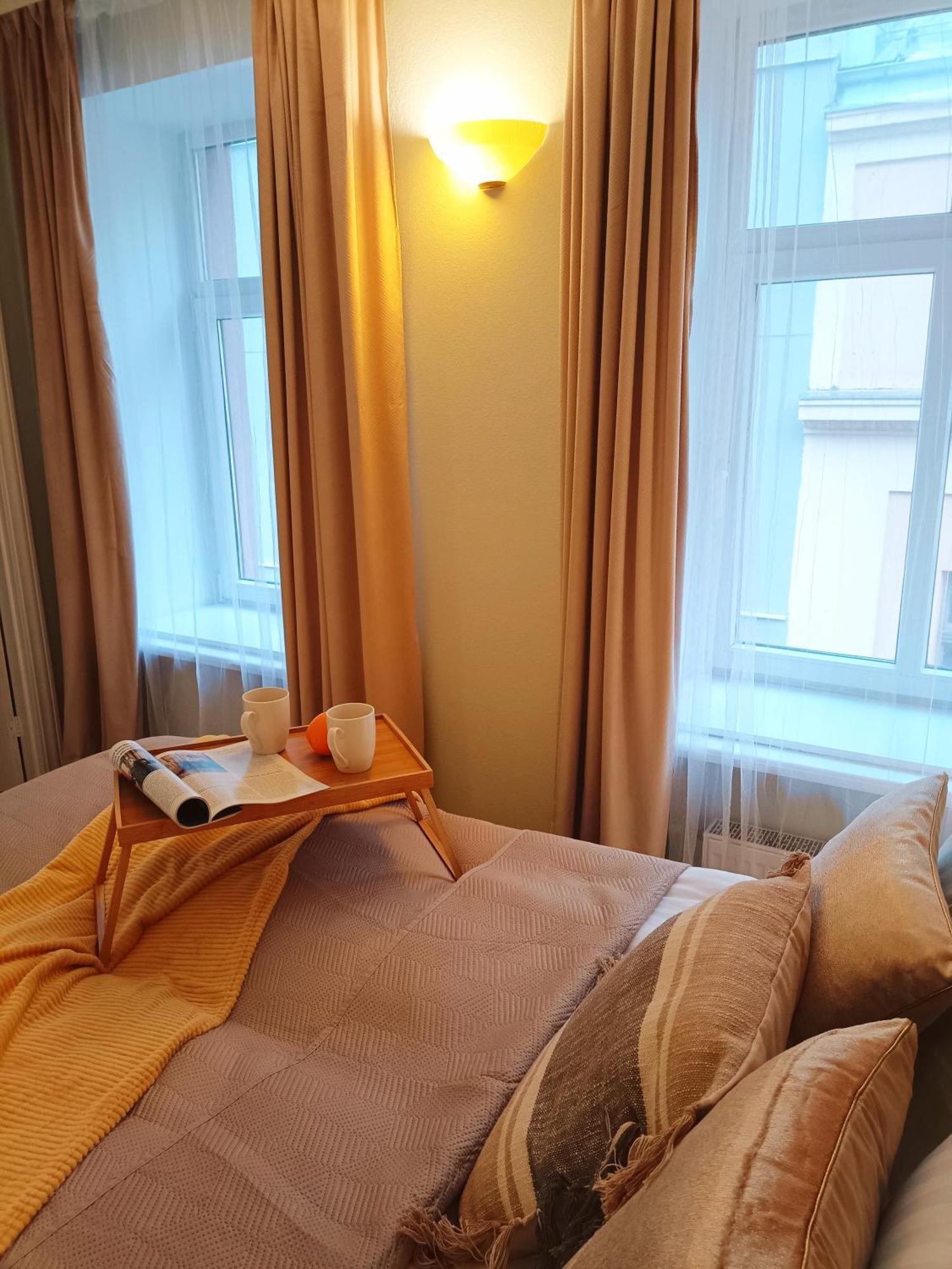 Two Bedroom Apartment In Old Town, Up To 6 Guests รีกา ภายนอก รูปภาพ
